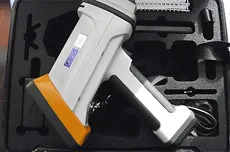 Handheld PMI Analyzer for Material Identification